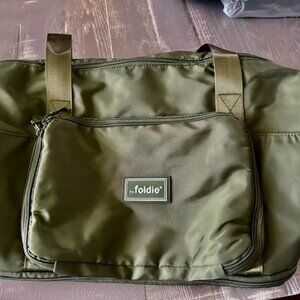 The Foldie Travel Bag - NWT - Army Green